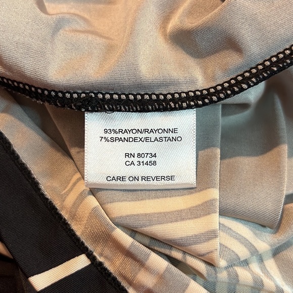 BCBG Maxazria dress size Small petite - Picture 5 of 5